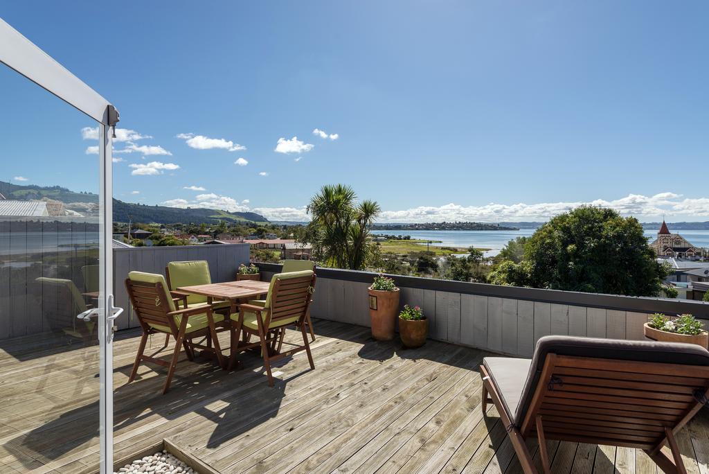 Lakeside City Apartments - Penthouse And Studio Ροτόρυα Εξωτερικό φωτογραφία