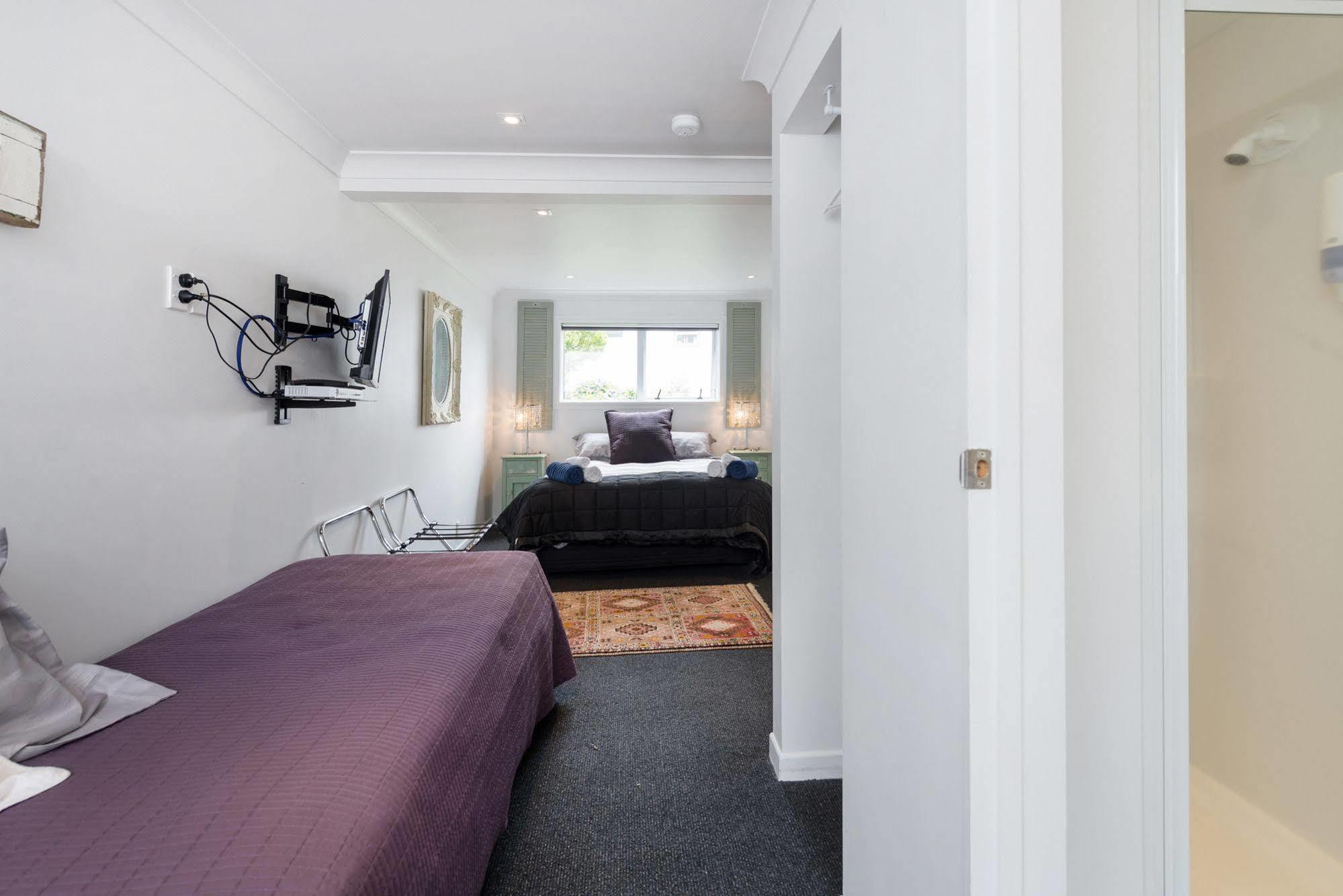 Lakeside City Apartments - Penthouse And Studio Ροτόρυα Εξωτερικό φωτογραφία